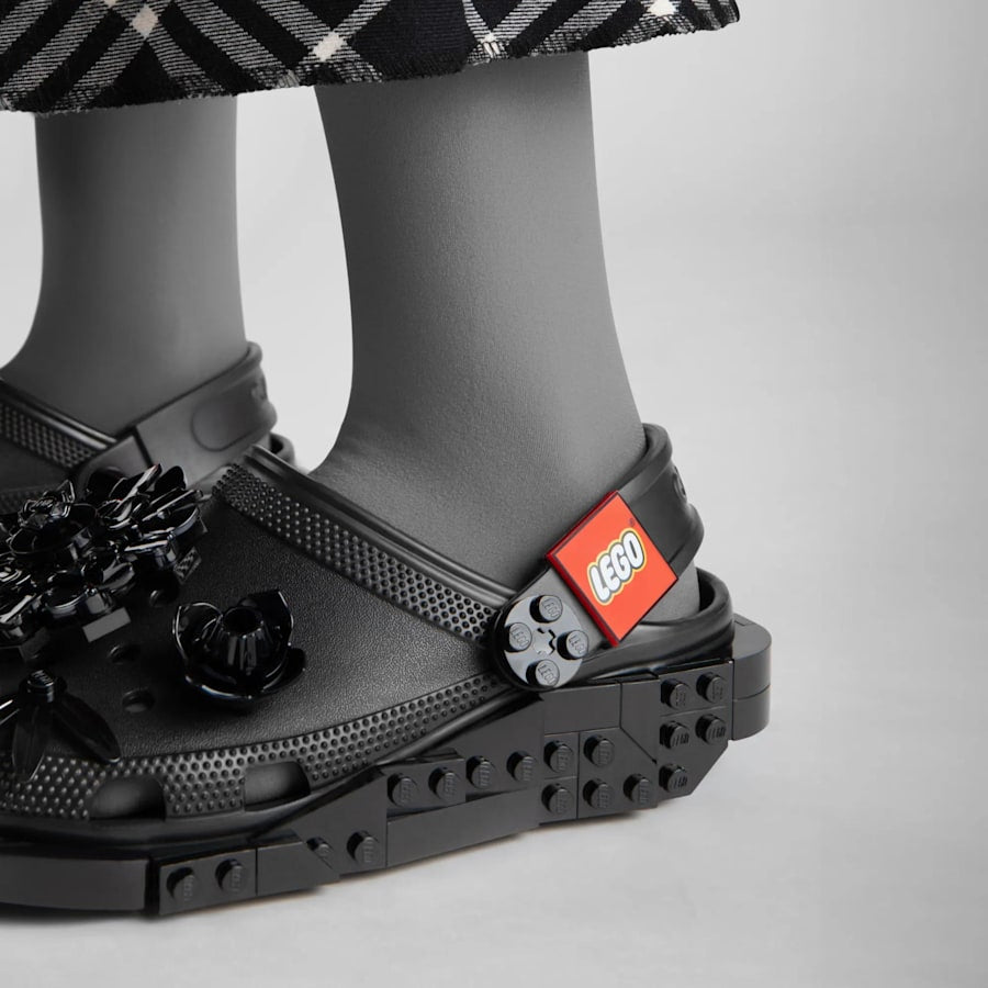 Crocs online | Midnight Garden Clog